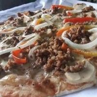 Beefy Mushroom Pizza